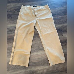 Social Standard by Sanctuary Women’s tan Twill Juliet Crop Pant, size 16. NWT.